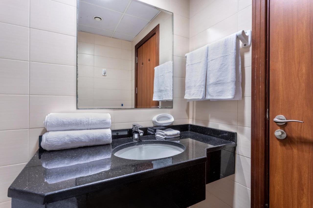 Live Spacious 3Br Apartment All En Suite & Balcony Ντουμπάι Εξωτερικό φωτογραφία